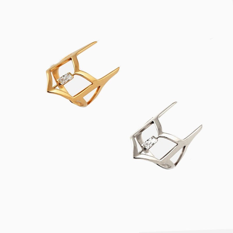 Zircon Adjustable Fingertip Ring