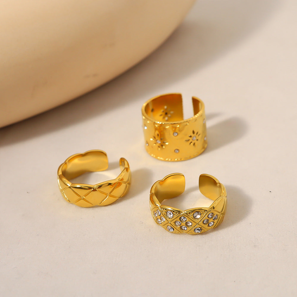 Vintage Court Style Carved Ring