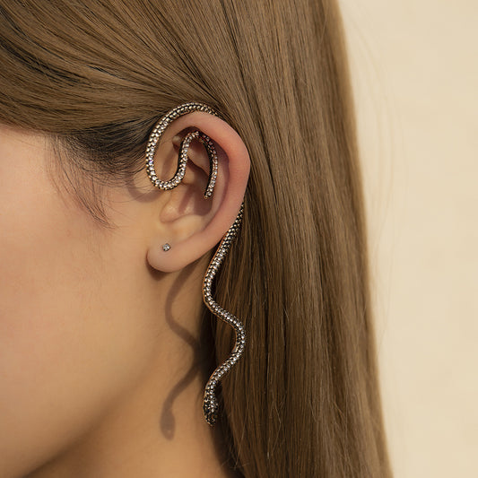 Three-dimensional Snake Ear Cuffs