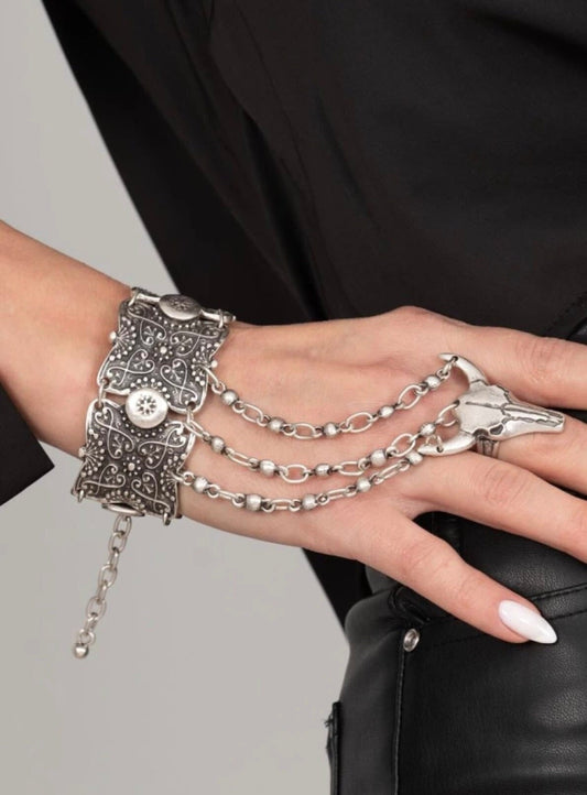 Viking Bracelet - Taurus Hand piece - Hand chain - Pagan Bracelet